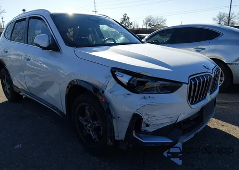 2025 BMW X1 xDrive28I z USA, uszkodzony, nr VIN WBX73EF08S5272010